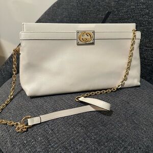 Gucci White and Gold Crossbody Bag with Chain Strap